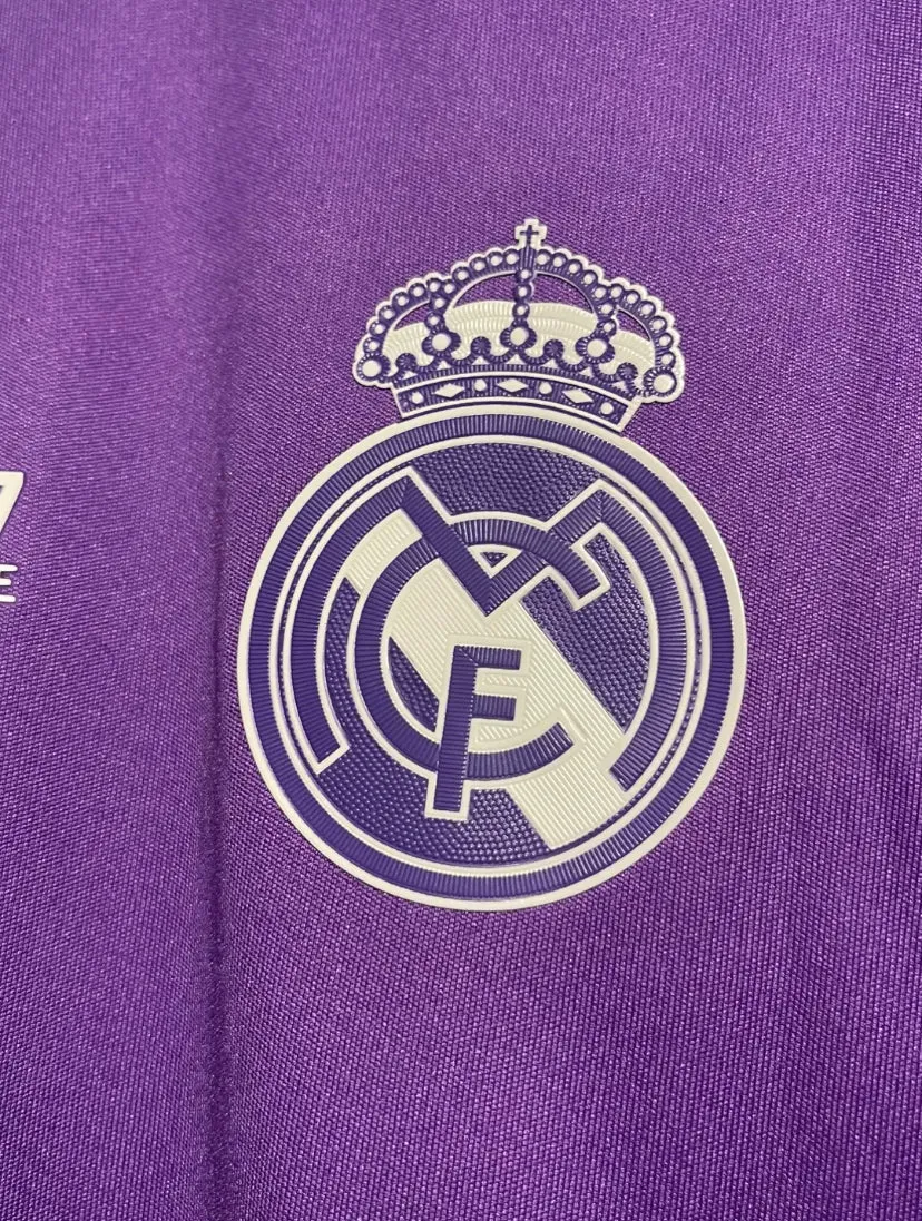 16/17 Real Madrid Third Kit (LONG SLEEVE!)