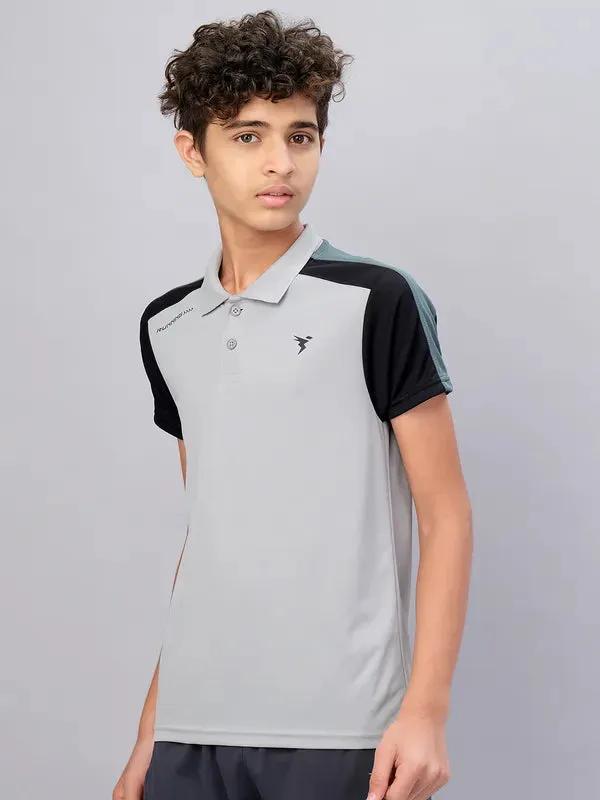 Boys Colorblock Slim Fit Polo T-shirt with TECHNO COOL