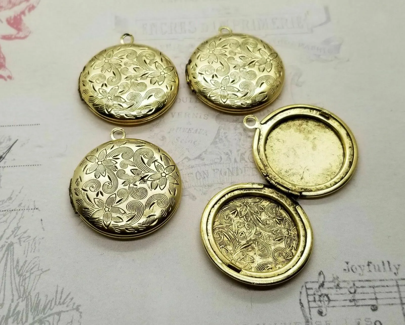 Brass Ornate Floral Etched Lockets x 4 - 080G.