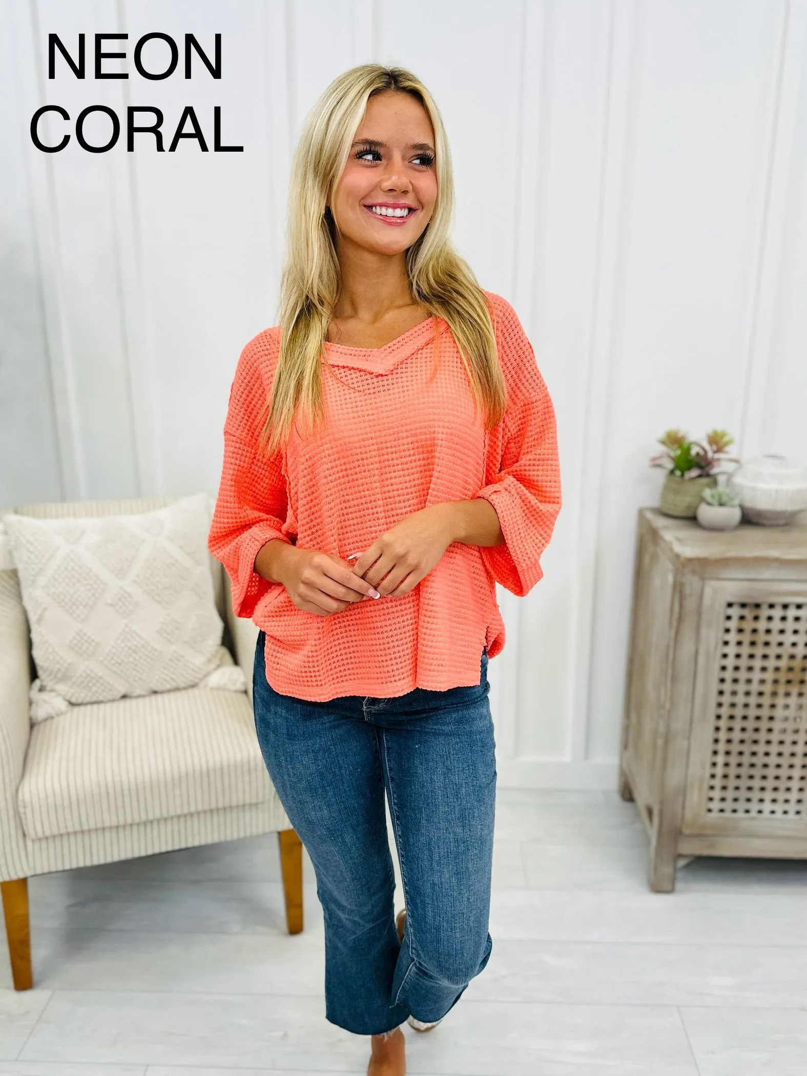 DOORBUSTER! An Everyday Favorite Top- Multiple Colors!