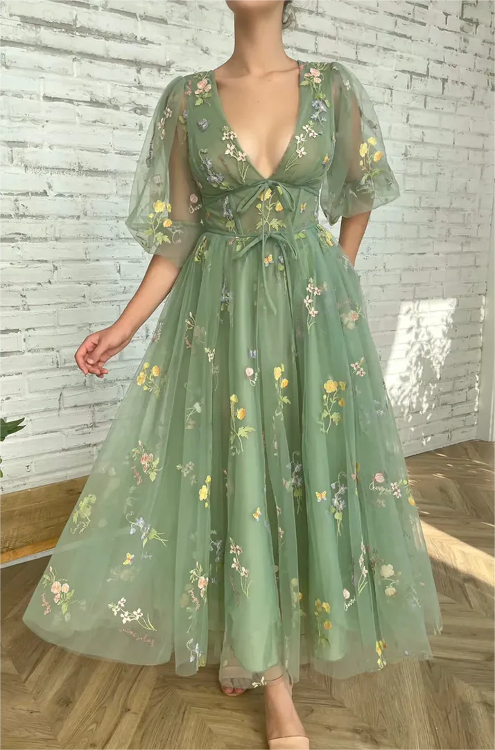 Flowy Green V-Neck Floral Lace Tea Length Prom Dress