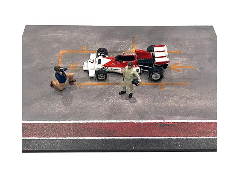 Race Day Two Diecast Figures Set 1 for 1/43 Scale Models by American Diorama