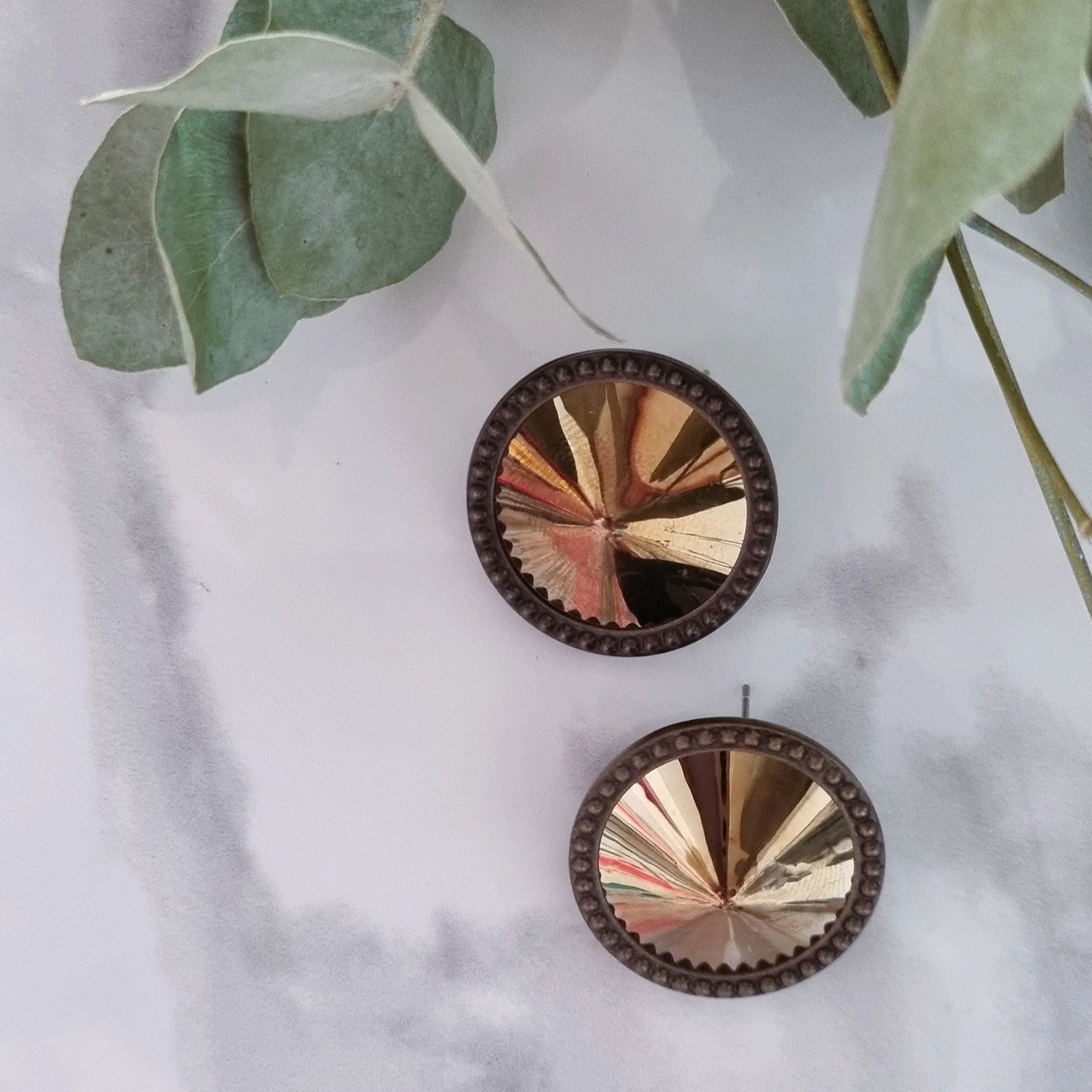 Vintage earrings - Bronze mirrors